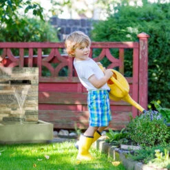 Watergate Gartenbrunnen In/Outdoor 15W Pumpe 10m Kabel Verzinkt 2 Watergate Gartenbrunnen In/Outdoor 15W Pumpe 10m Kabel Verzinkt -Deutschland Klarstein Verkaufs-Shop 10032262 yy 0003 ambient