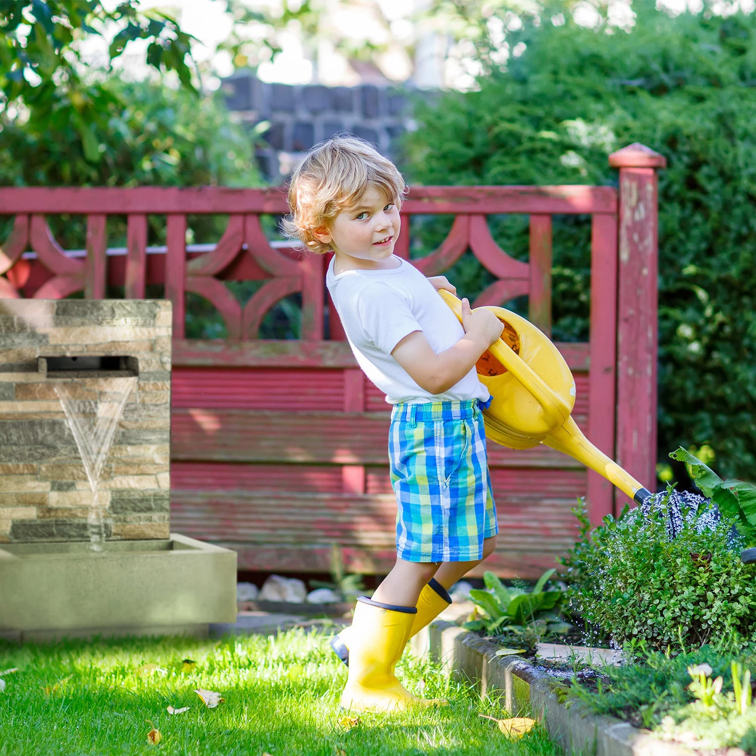 Watergate Gartenbrunnen In/Outdoor 15W Pumpe 10m Kabel verzinkt Watergate Gartenbrunnen In/Outdoor 15W Pumpe 10m Kabel Verzinkt -Deutschland Klarstein Verkaufs-Shop 10032262 yy 0003 ambient