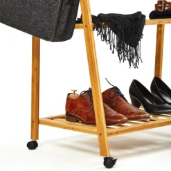 Garderobe Kleiderständer 4 Rollen 2 Ablagen 60x162x42,5 Cm 100% Bambus -Deutschland Klarstein Verkaufs-Shop 10038014 yy 0005 logo