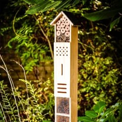Insektenhotel Mit Erdspieß Ganzjährig Bewohnbar Holz -Deutschland Klarstein Verkaufs-Shop 10038033 yy 0006 logo