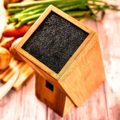 Messerblock, Schief PET-Borsteneinsatz Für 5-10 Messer, Bambus -Deutschland Klarstein Verkaufs-Shop 10038080 yy 0003 logo