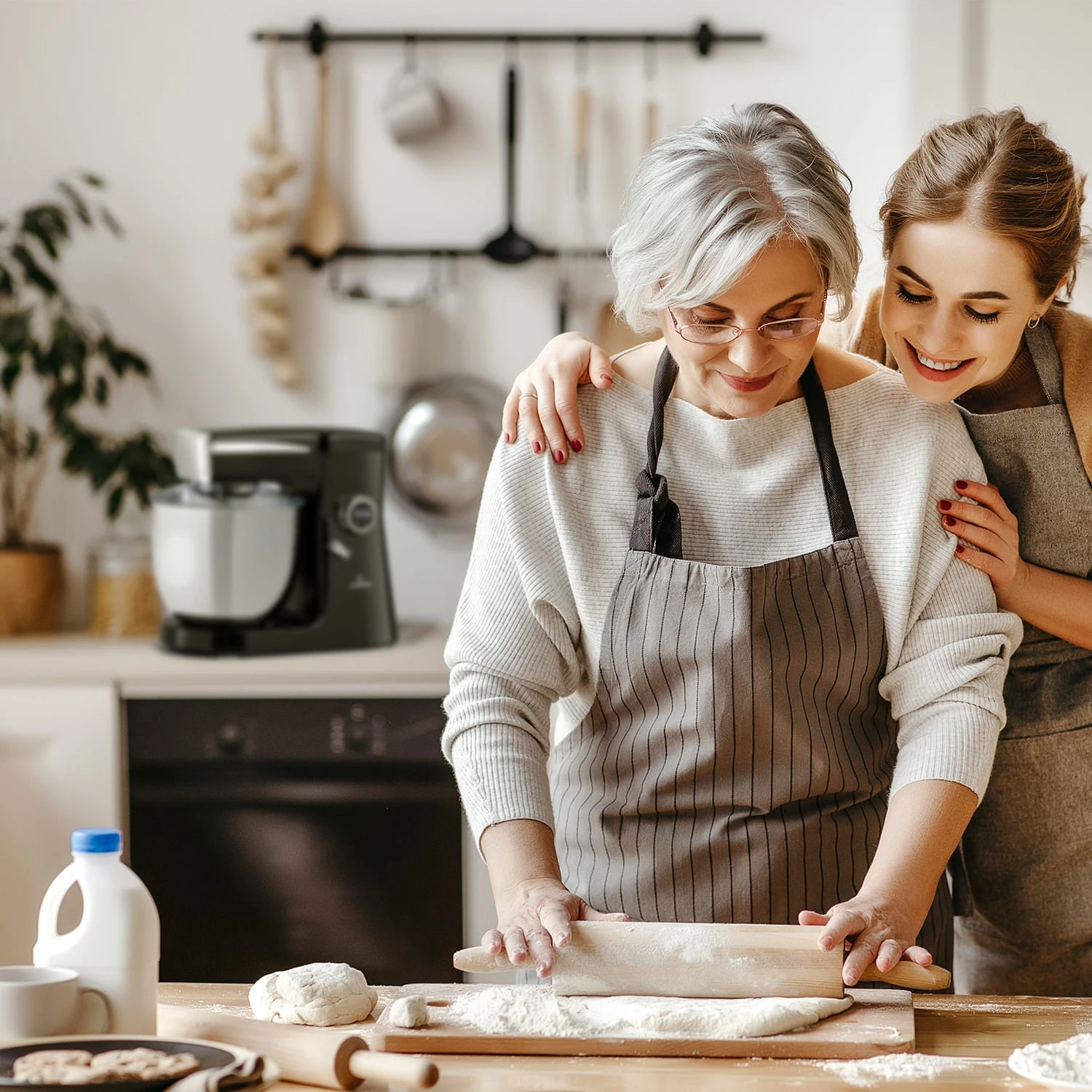 Renata Rossa Küchenmaschine 3-in-1 2000W 2,7PS 5Ltr Edelstahl BPA-frei Renata Rossa Küchenmaschine 3-in-1 2000W 2,7PS 5Ltr Edelstahl BPA-frei -Deutschland Klarstein Verkaufs-Shop 10040500 yy 0002 logo