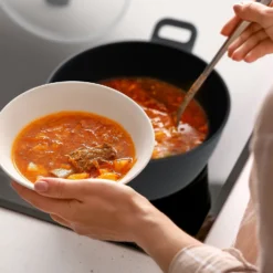 Noto Endurance Kochtopf Ø24cm Geschmiedetes Aluminium Deckel Induktion PTFE-Antihaftbeschichtung -Deutschland Klarstein Verkaufs-Shop 10045007 yy 0003 logo